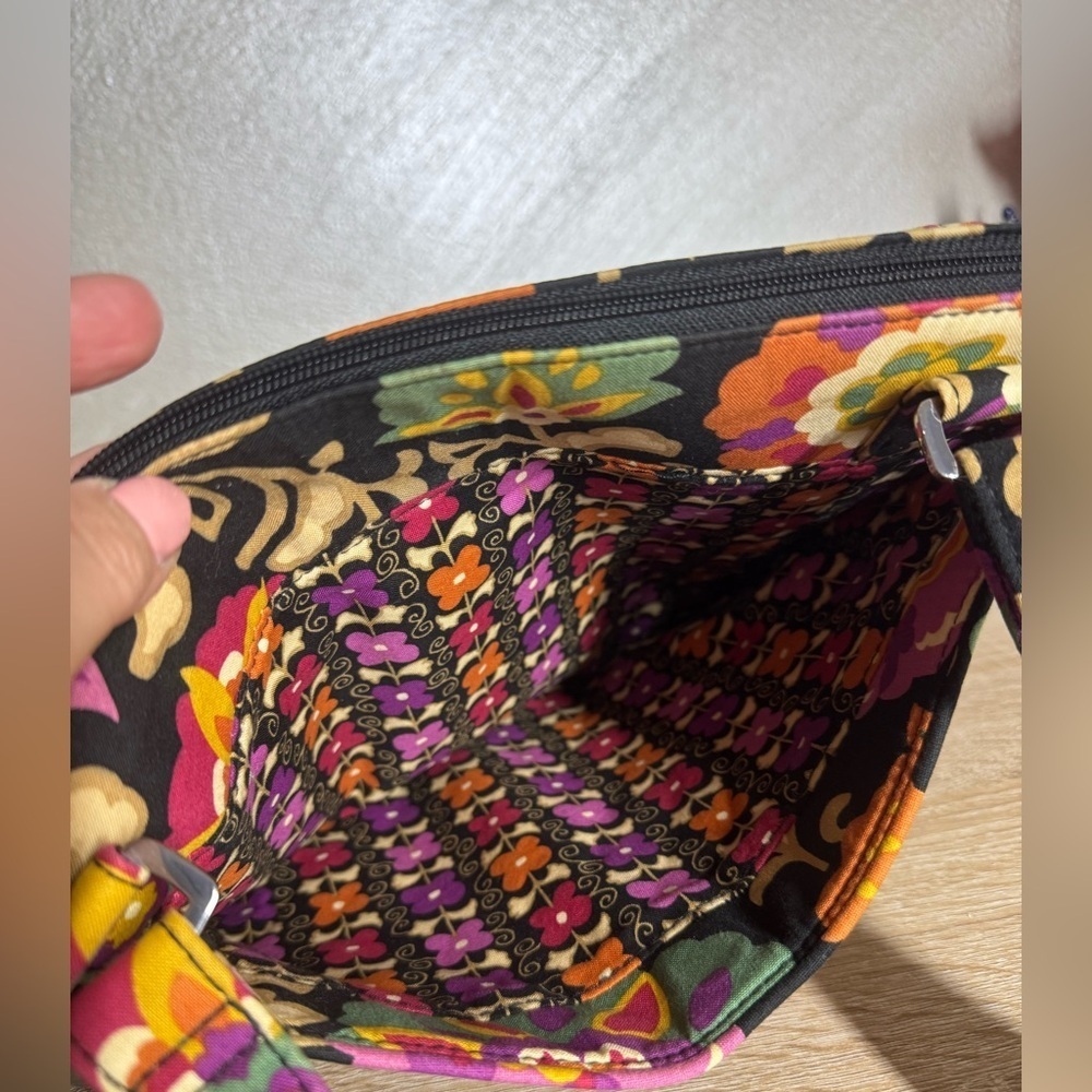 Vera Bradley Med Size Laptop Messenger Crossbody Bag - Picture 7 of 14
